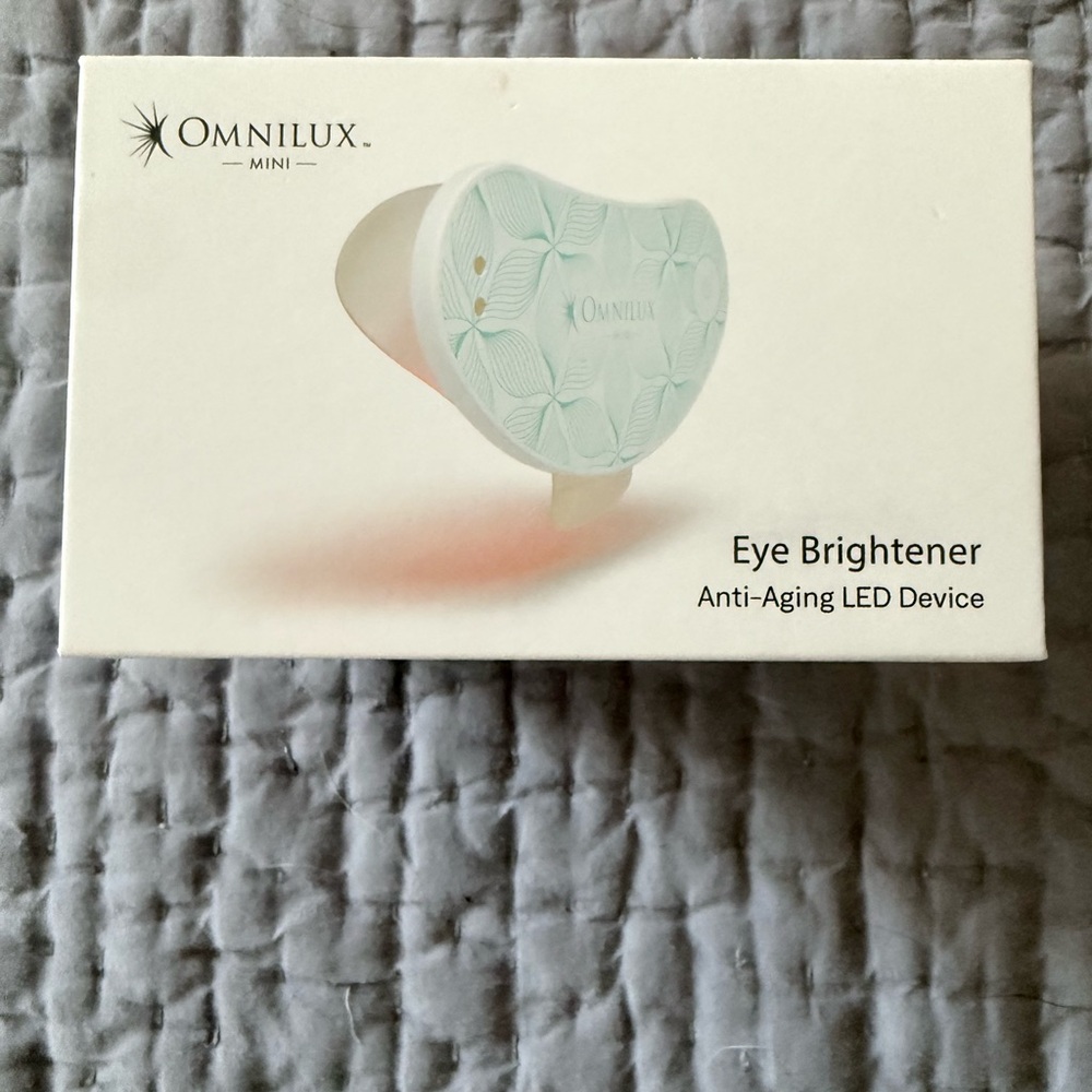 Omnilux Mini Eye Brightener - Anti-Aging LED Device in White